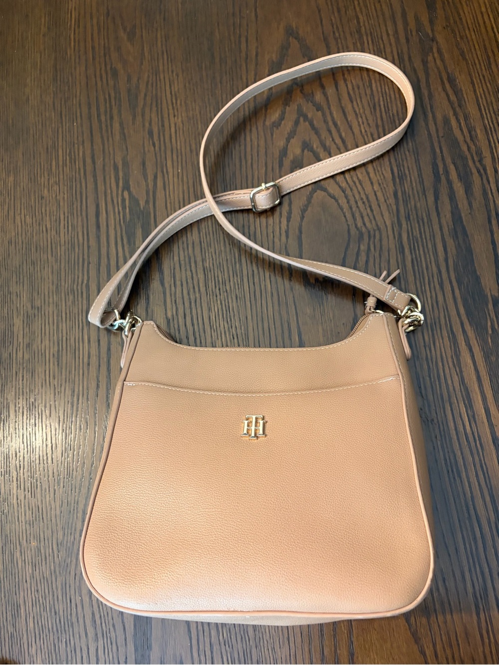 Tommy Hilfiger Pebbled Leather Crossbody Bag in tan